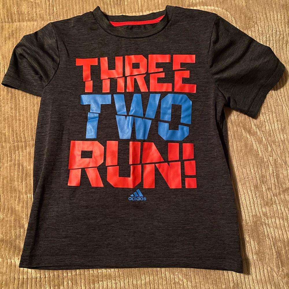 Adidas SS Shirt- Boys Sz: 7 Gray/Black with Red and Blue Lettering